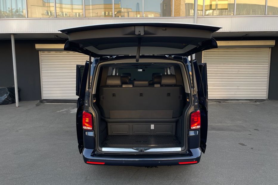 Продам Volkswagen Multivan 2.0TDI 4Motion 2015 года в Киеве