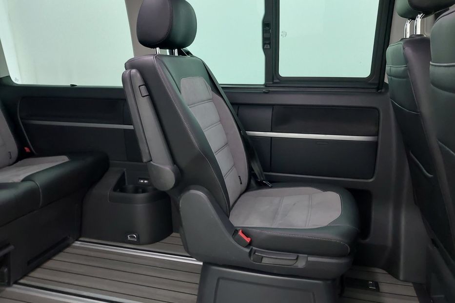 Продам Volkswagen Multivan Edition 146kw  2020 года в Луцке