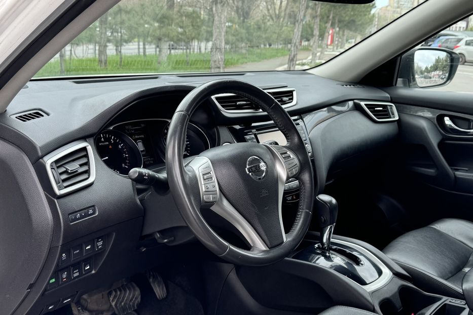 Продам Nissan Rogue 2015 года в Одессе