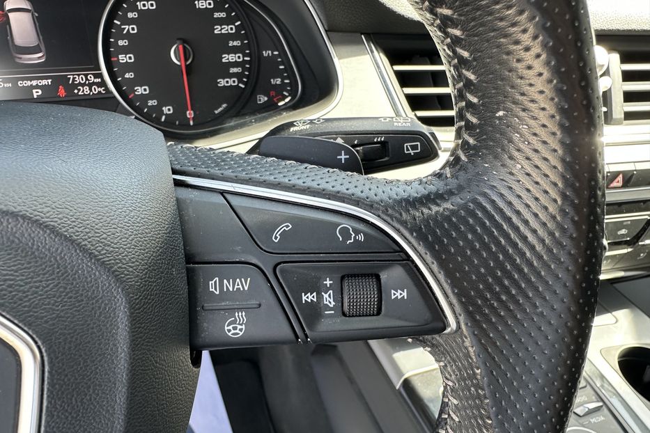 Продам Audi Q7 Quattro S-Line 2016 года в Киеве