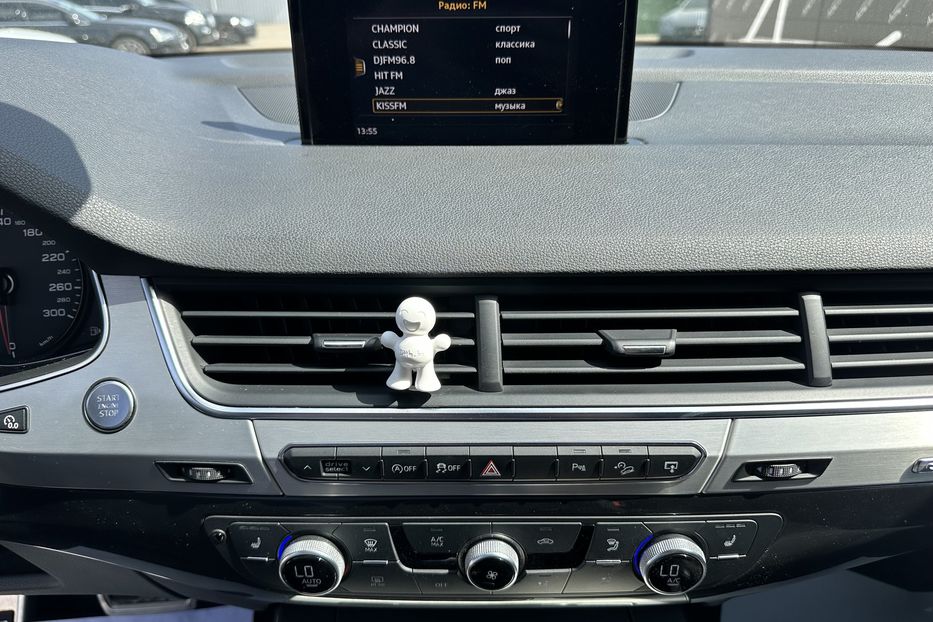 Продам Audi Q7 Quattro S-Line 2016 года в Киеве