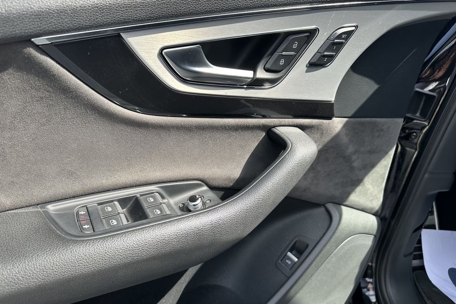 Продам Audi Q7 Quattro S-Line 2016 года в Киеве