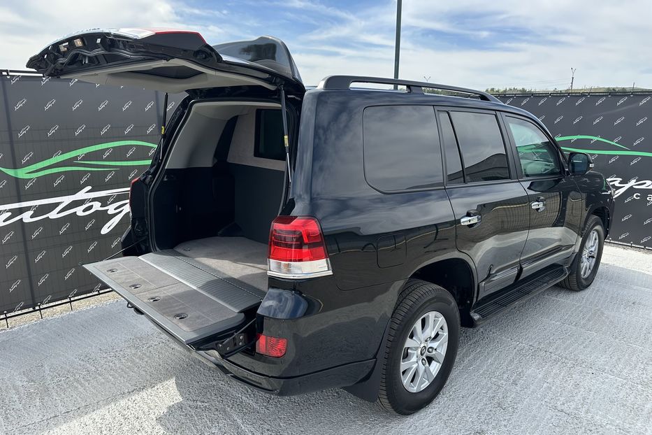 Продам Toyota Land Cruiser 200 Guard B6+ 2014 года в Киеве