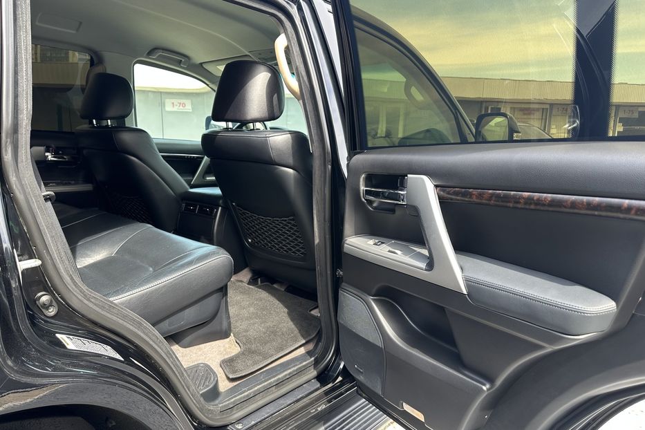 Продам Toyota Land Cruiser 200 Guard B6+ 2014 года в Киеве