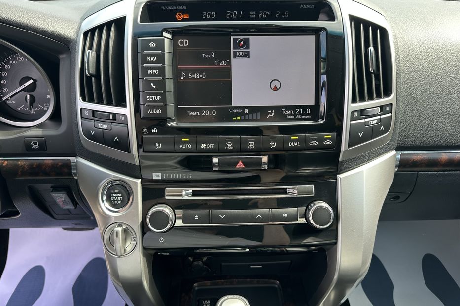 Продам Toyota Land Cruiser 200 Guard B6+ 2014 года в Киеве