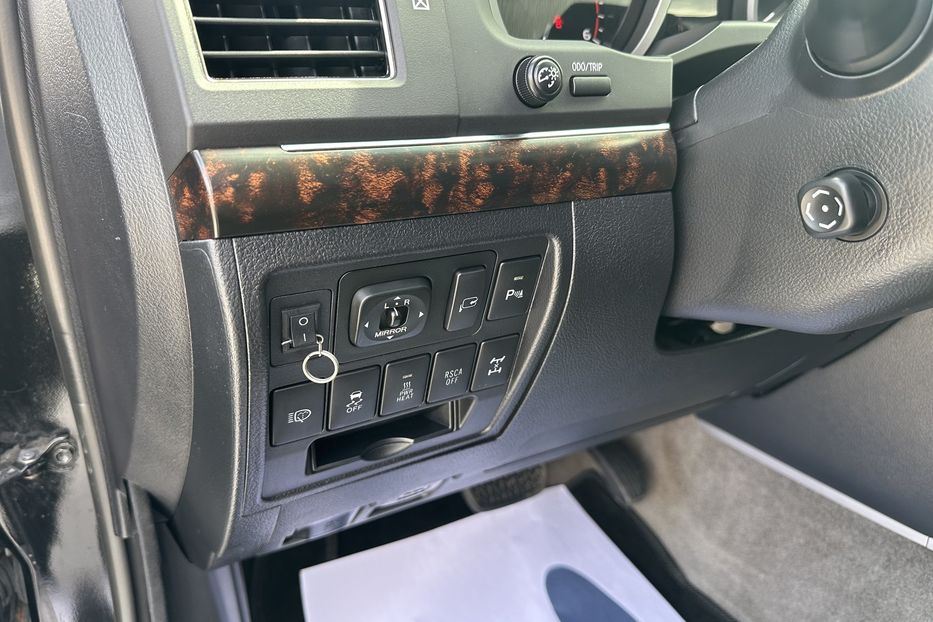 Продам Toyota Land Cruiser 200 Guard B6+ 2014 года в Киеве