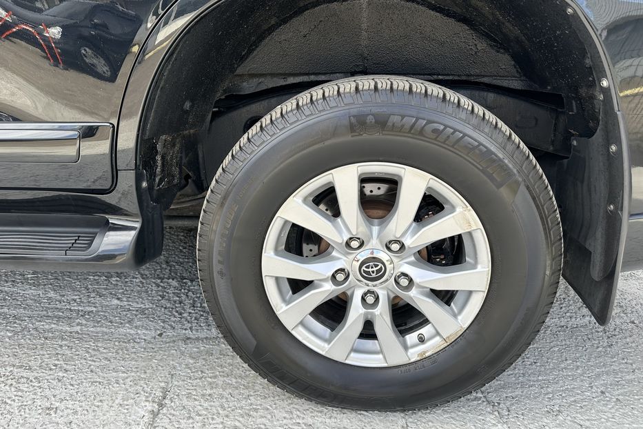 Продам Toyota Land Cruiser 200 Guard B6+ 2014 года в Киеве