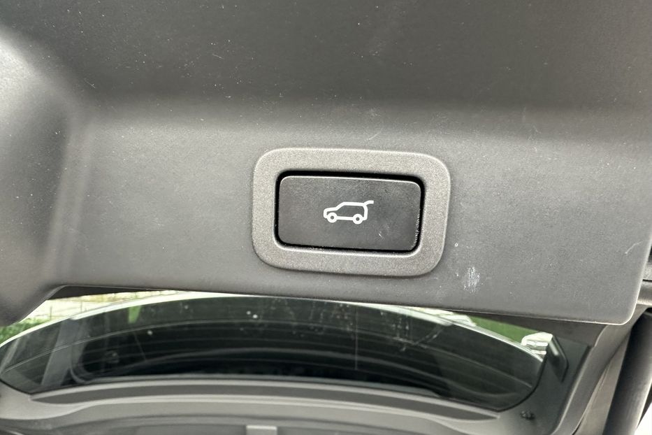 Продам Jaguar F-Pace AWD 2018 года в Киеве