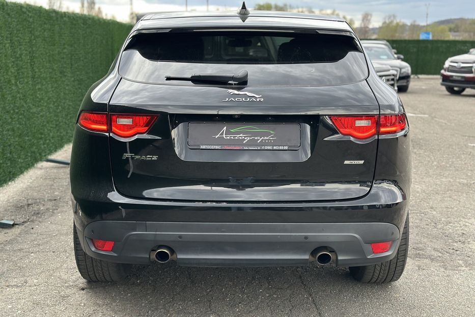 Продам Jaguar F-Pace AWD 2018 года в Киеве