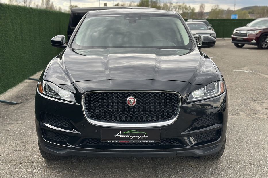 Продам Jaguar F-Pace AWD 2018 года в Киеве