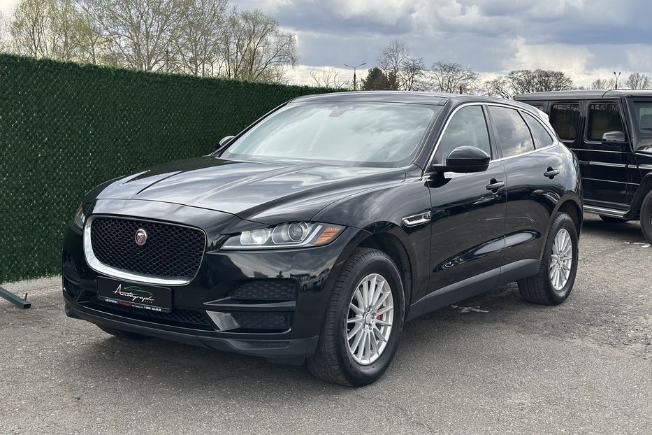 Продам Jaguar F-Pace AWD 2018 года в Киеве