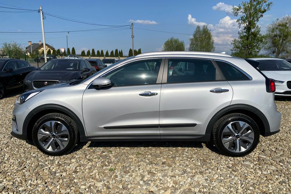 Продам Kia Niro 64кВтТепловийПдгрівсиідньКерма 2020 года в Львове
