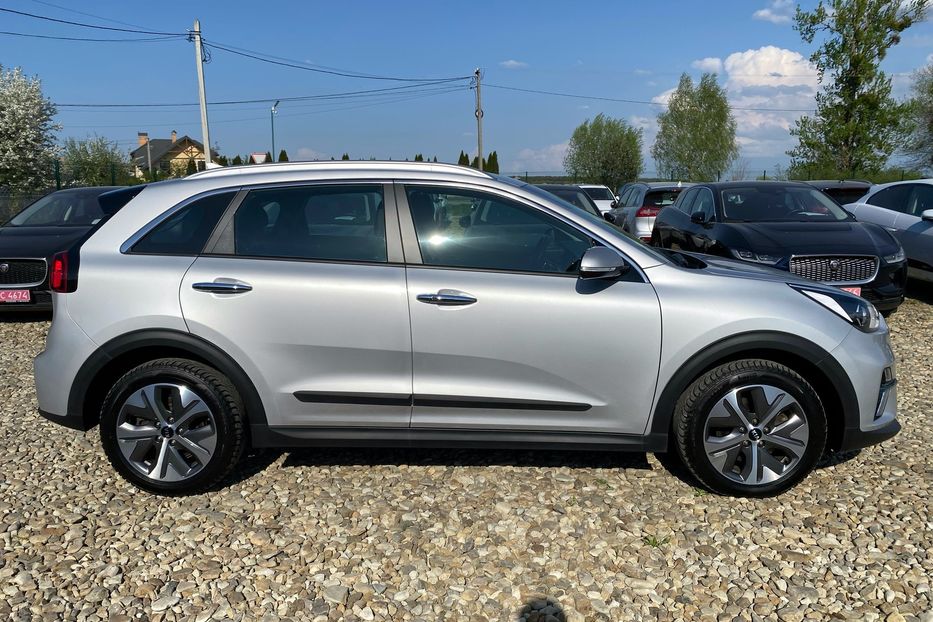 Продам Kia Niro 64кВтТепловийПдгрівсиідньКерма 2020 года в Львове