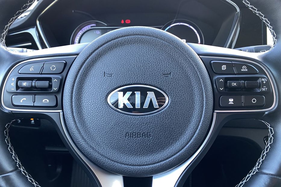 Продам Kia Niro 64кВтТепловийПдгрівсиідньКерма 2020 года в Львове