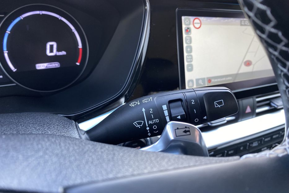 Продам Kia Niro 64кВтТепловийПдгрівсиідньКерма 2020 года в Львове