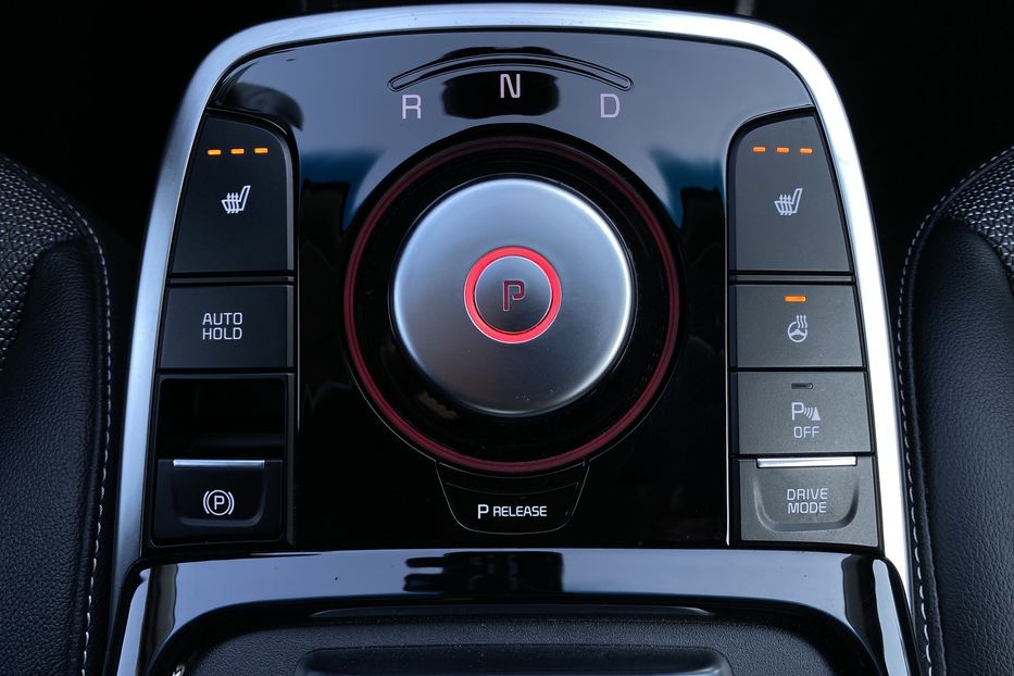 Продам Kia Niro 64кВтТепловийПдгрівсиідньКерма 2020 года в Львове