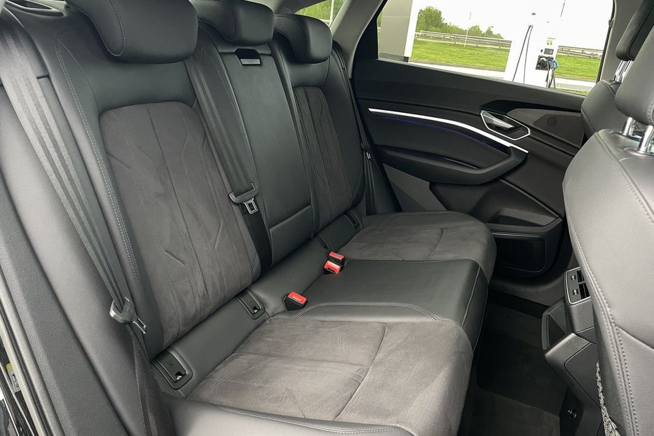 Продам Audi E-Tron 55 Sportback S Line м.ЛЬВІВ 2021 года в Львове