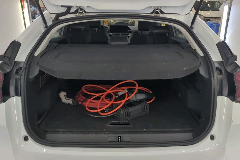 Продам Citroen C4 EV  2022 года в Львове