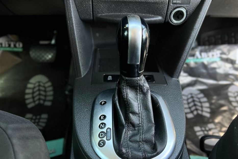Продам Volkswagen Caddy пасс. 2010 года в Черновцах