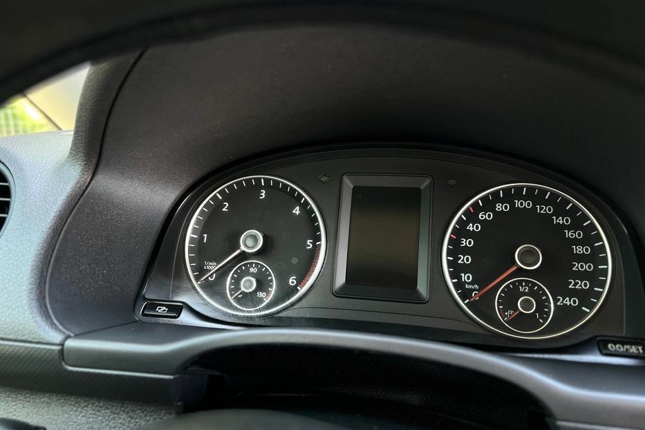Продам Volkswagen Caddy пасс. 2010 года в Черновцах