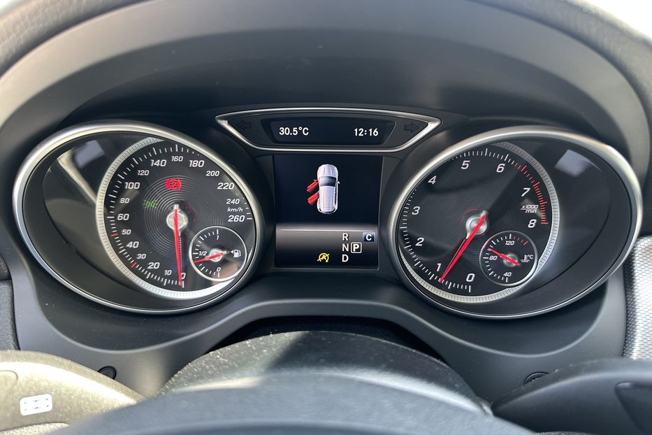 Продам Mercedes-Benz GLA-Class 180 2019 года в Киеве