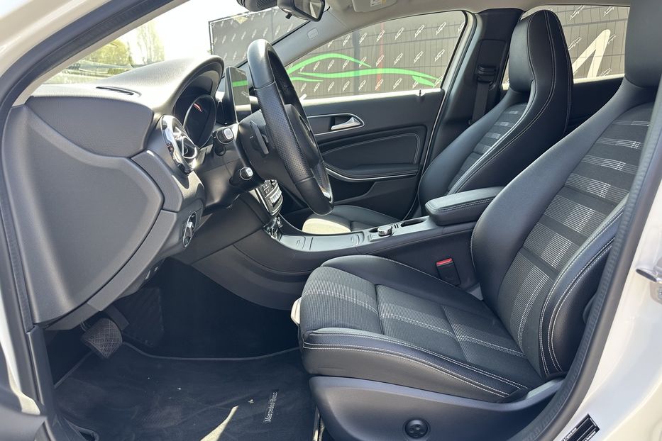 Продам Mercedes-Benz GLA-Class 180 2019 года в Киеве