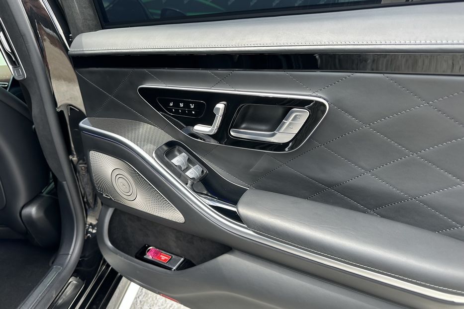 Продам Mercedes-Benz S-Class 500L AMG 4matic GUARD B6+  2021 года в Киеве