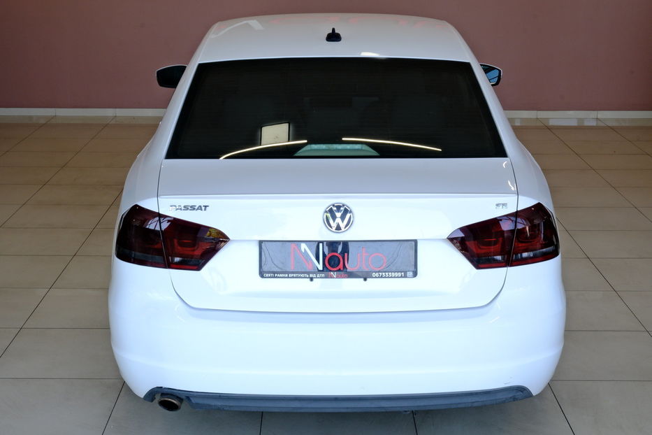 Продам Volkswagen Passat B7 NMS 2014 года в Одессе