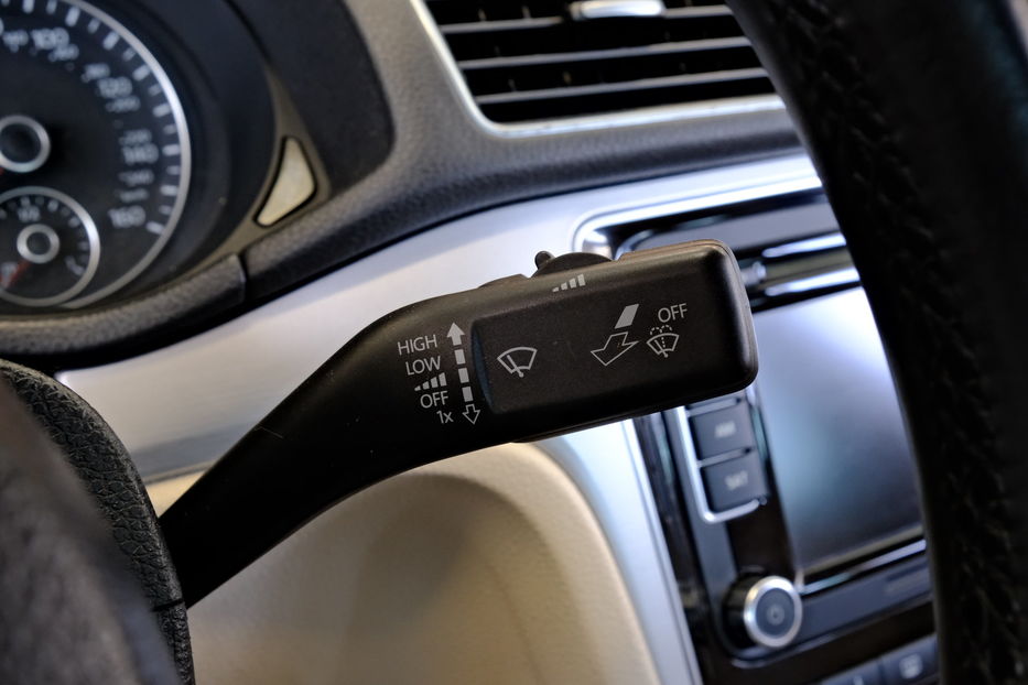 Продам Volkswagen Passat B7 NMS 2014 года в Одессе