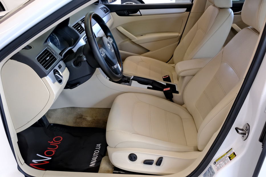 Продам Volkswagen Passat B7 NMS 2014 года в Одессе