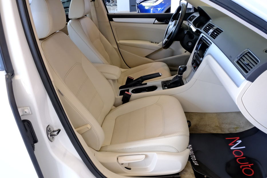 Продам Volkswagen Passat B7 NMS 2014 года в Одессе