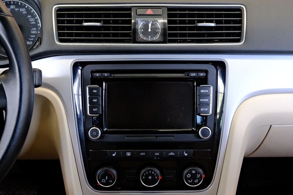Продам Volkswagen Passat B7 NMS 2014 года в Одессе