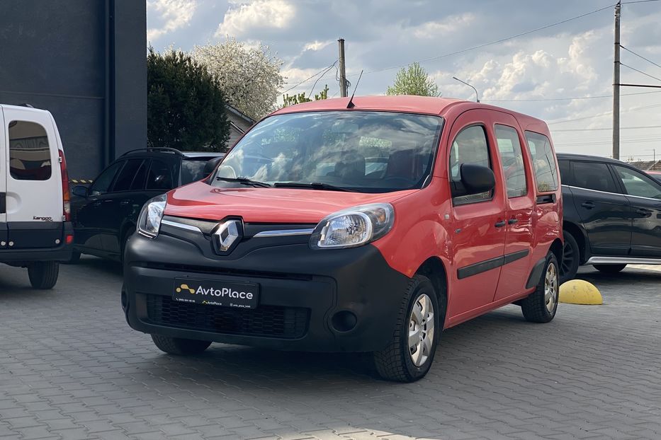 Продам Renault Kangoo пасс. 2019 года в Луцке