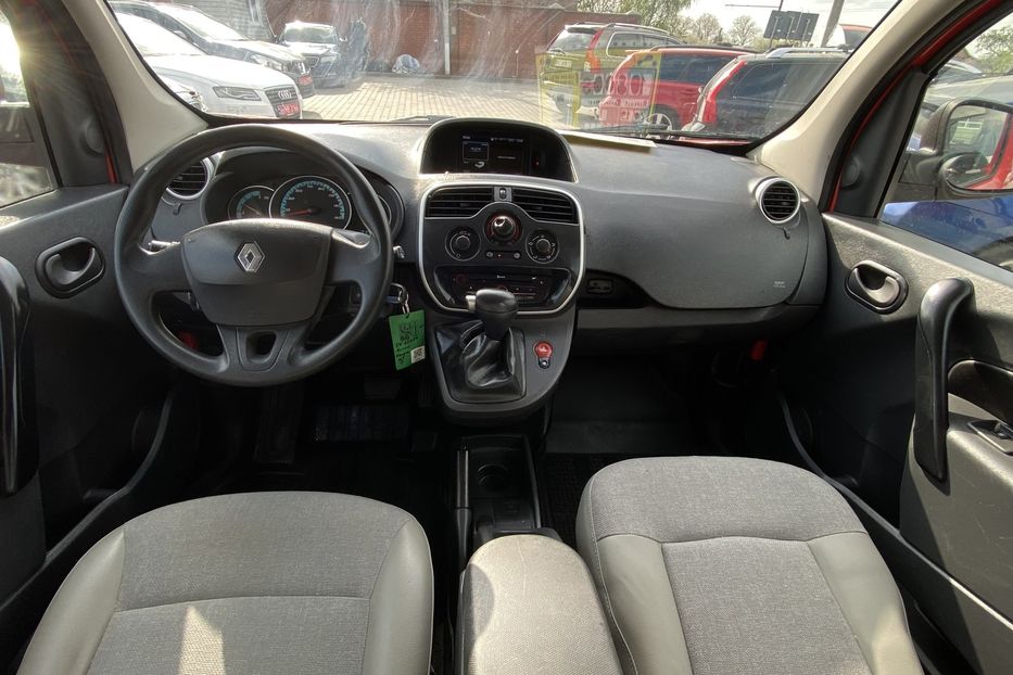 Продам Renault Kangoo пасс. 2019 года в Луцке