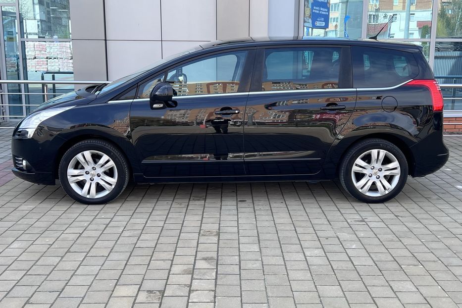 Продам Peugeot 5008 7mest PANORAMA R17 2010 года в Тернополе