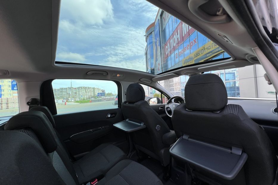 Продам Peugeot 5008 7mest PANORAMA R17 2010 года в Тернополе