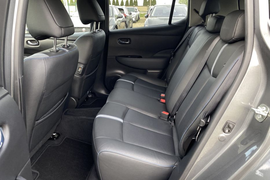 Продам Nissan Leaf 62кВтПдгрівсидінКермаКамера360 2020 года в Львове