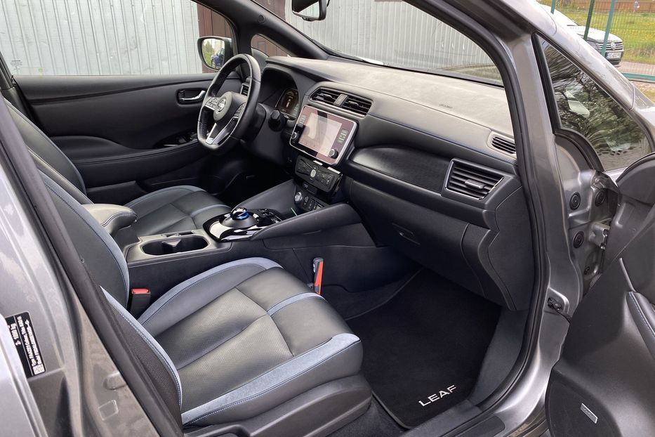 Продам Nissan Leaf 62кВтПдгрівсидінКермаКамера360 2020 года в Львове