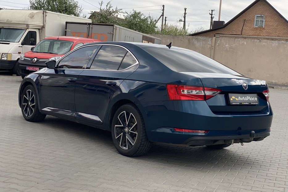 Продам Skoda Superb 2018 года в Луцке