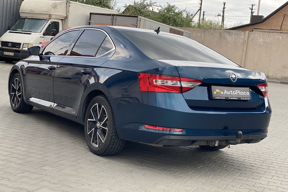 Продам Skoda Superb 2018 года в Луцке