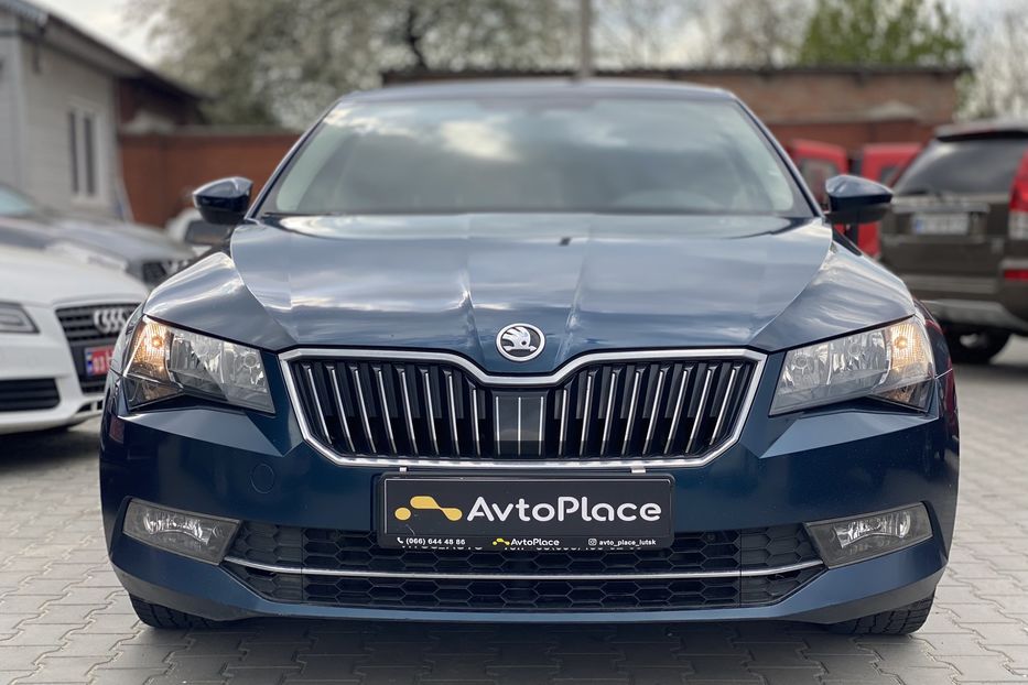 Продам Skoda Superb 2018 года в Луцке