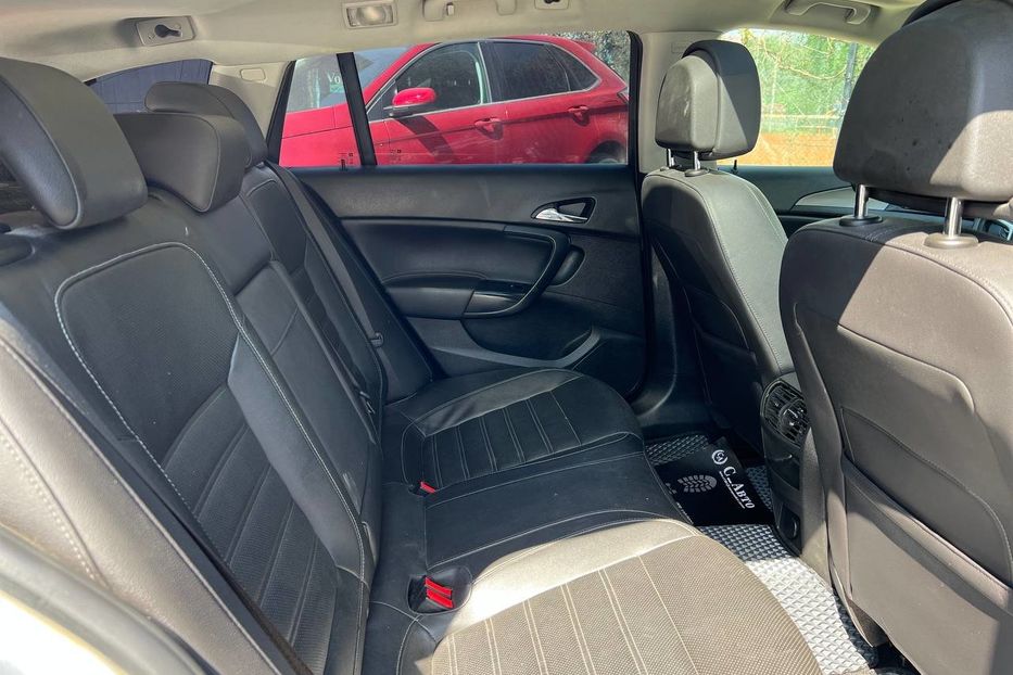 Продам Opel Insignia 2010 года в Черновцах
