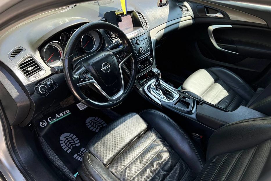 Продам Opel Insignia 2010 года в Черновцах