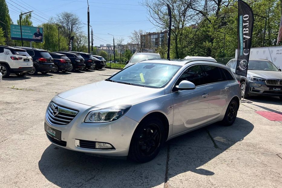 Продам Opel Insignia 2010 года в Черновцах