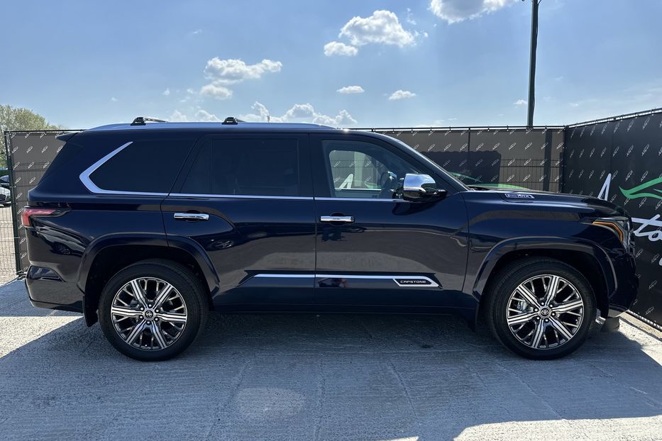Продам Toyota Sequoia CAPSTONE  2023 года в Киеве