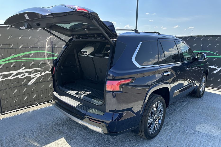 Продам Toyota Sequoia CAPSTONE  2023 года в Киеве