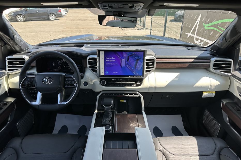 Продам Toyota Sequoia CAPSTONE  2023 года в Киеве