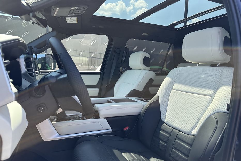 Продам Toyota Sequoia CAPSTONE  2023 года в Киеве