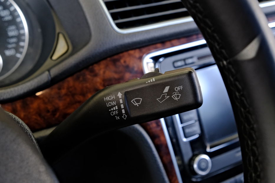 Продам Volkswagen Passat B7 NMS 2014 года в Одессе