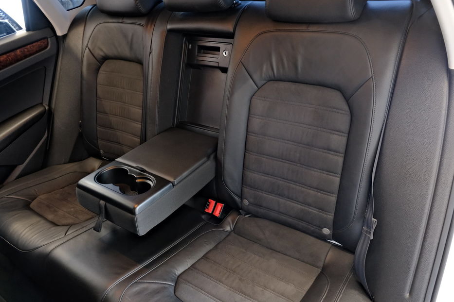 Продам Volkswagen Passat B7 NMS 2014 года в Одессе